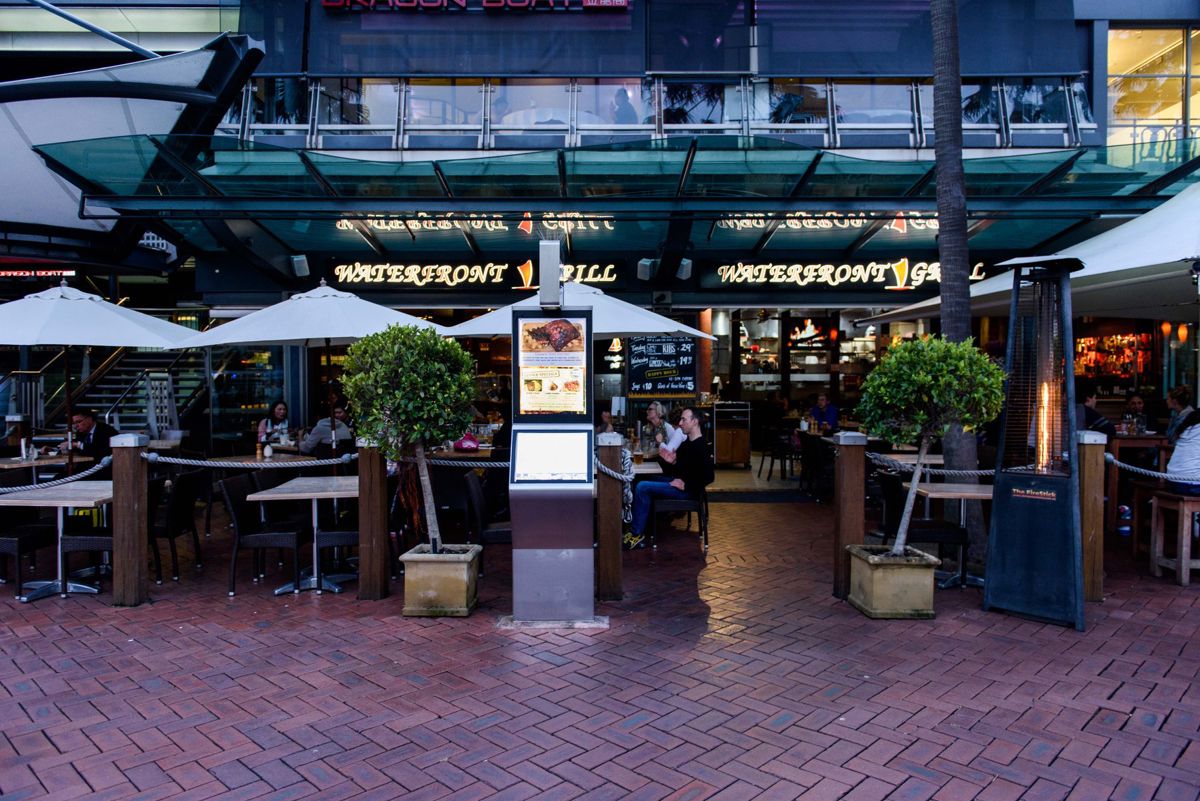 Waterfront Grill - Logo