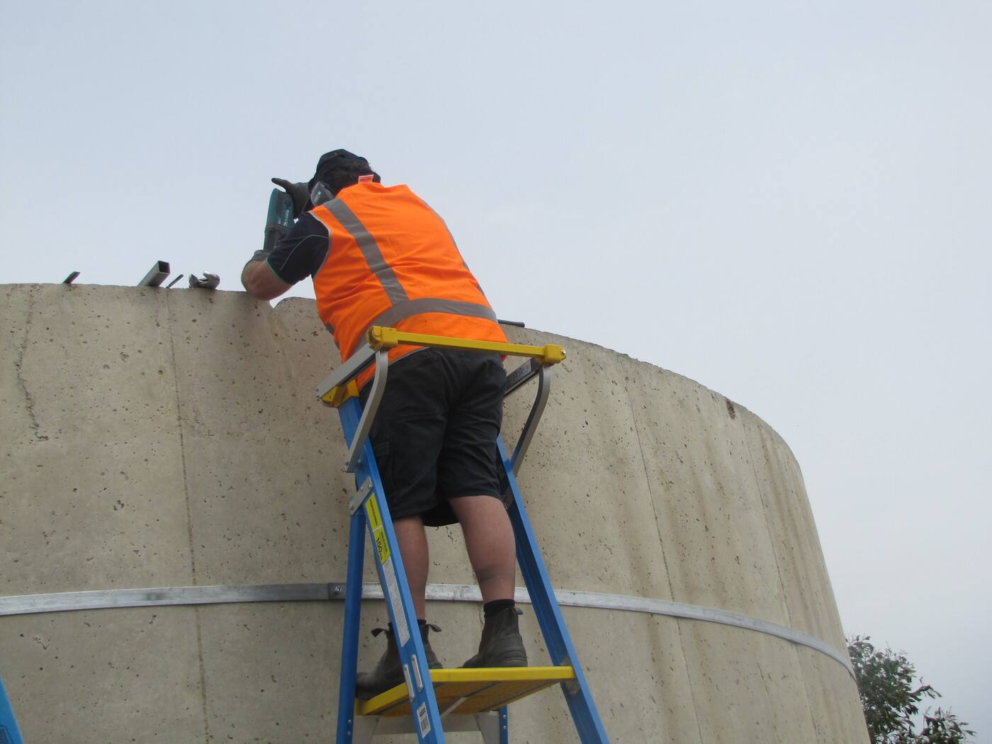 Water Tank Cleaning - Extraction Cleaning Solutions - Cover photo