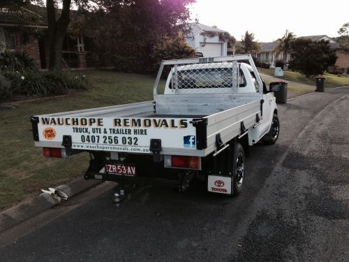Wauchope Removals & Truck Hire - Logo