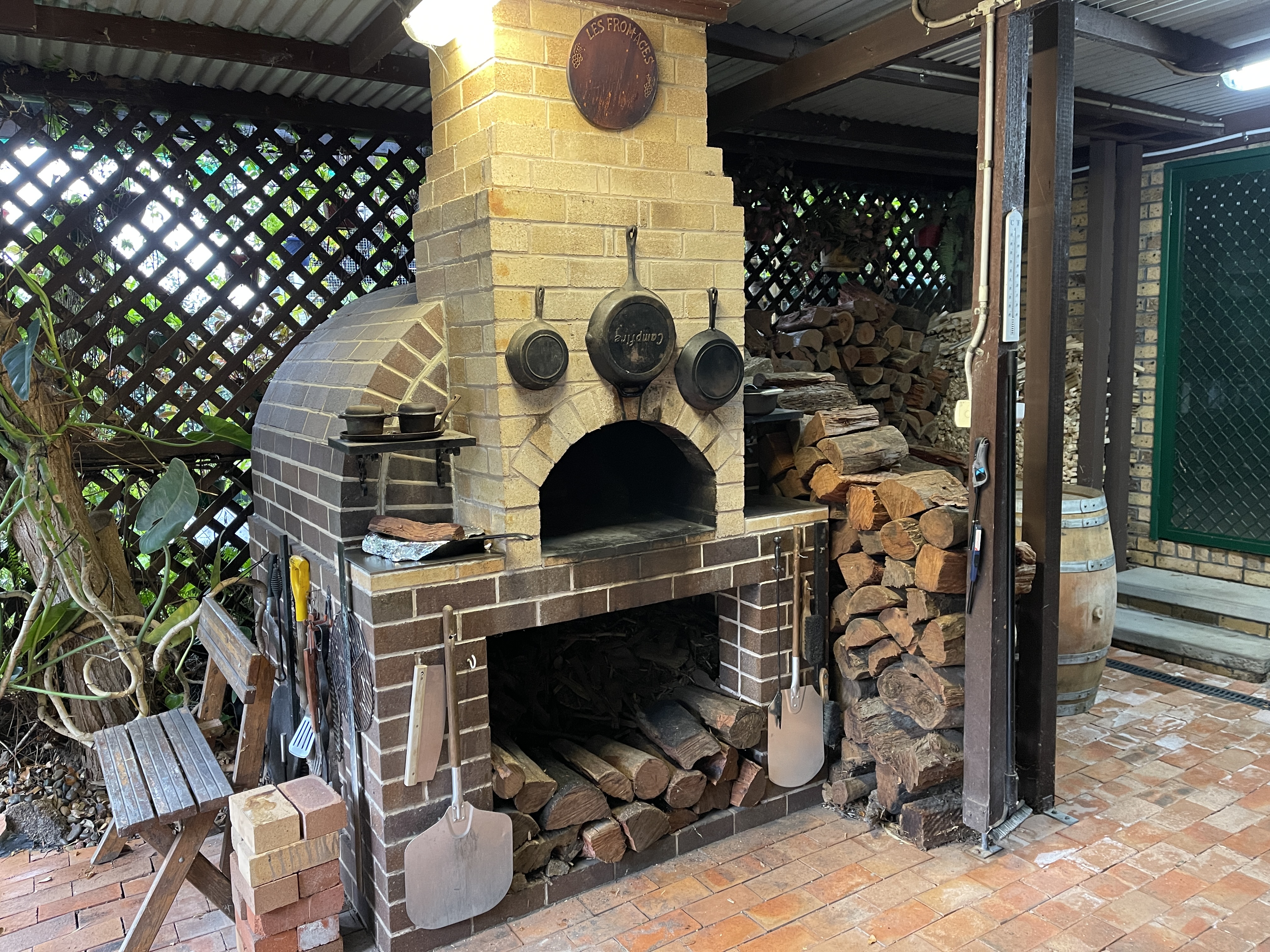 Wayne Bush Bricklayer - Cover photo