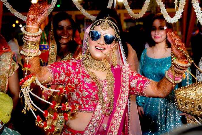 Wedding Moment - Cover photo