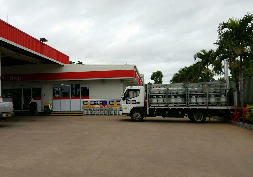 Welders Mart - Logo