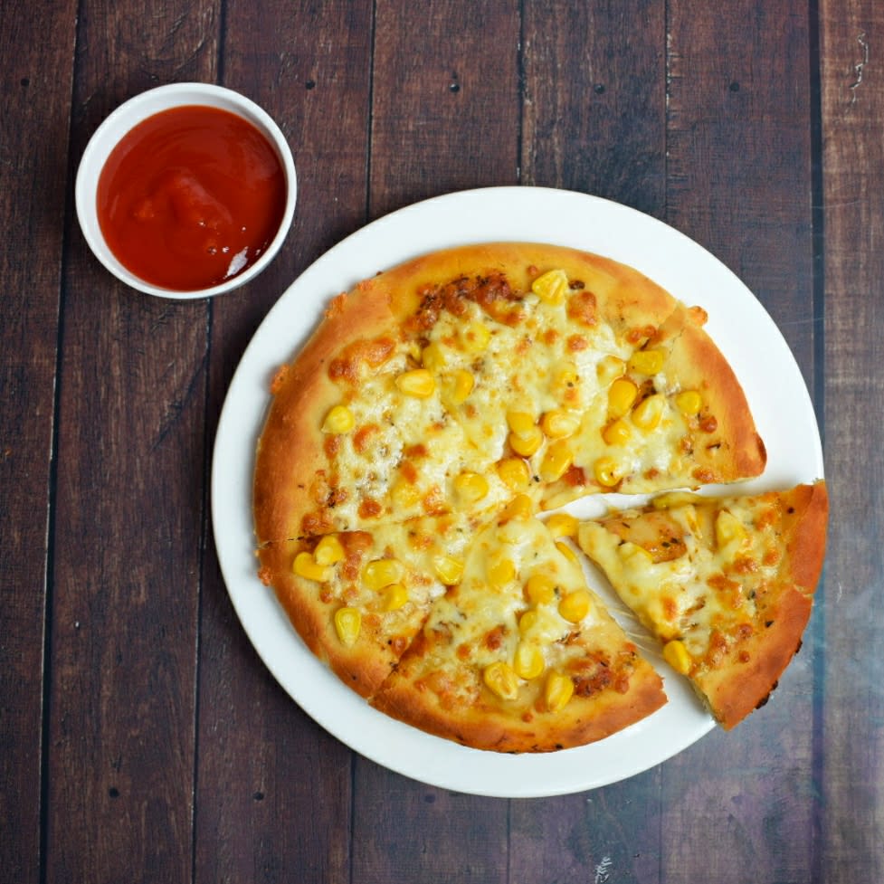 WFO's Pizza - Logo