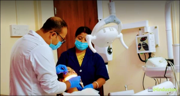 White Pearl Dental Care - Logo