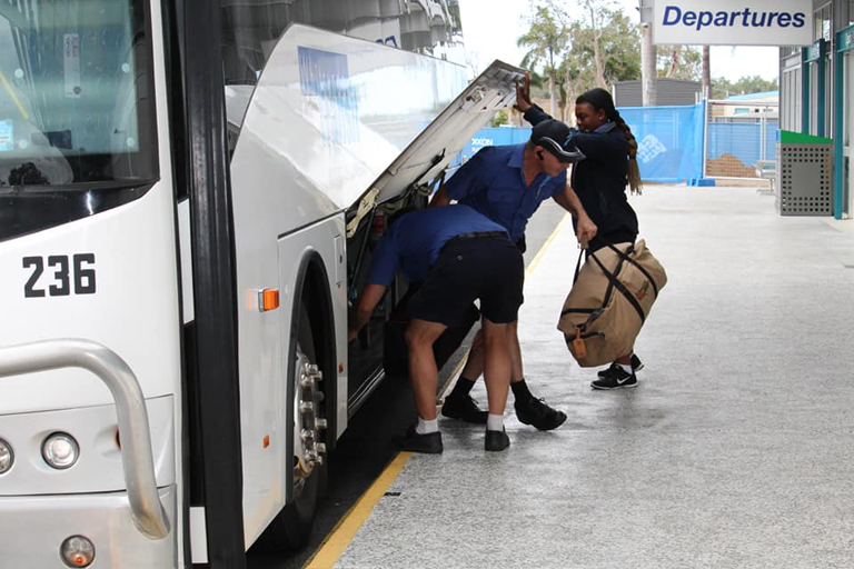 Whitsunday Transit - Logo