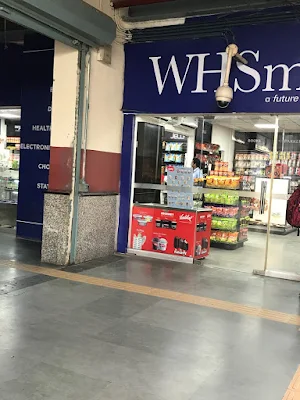 WHSmith Store - Logo