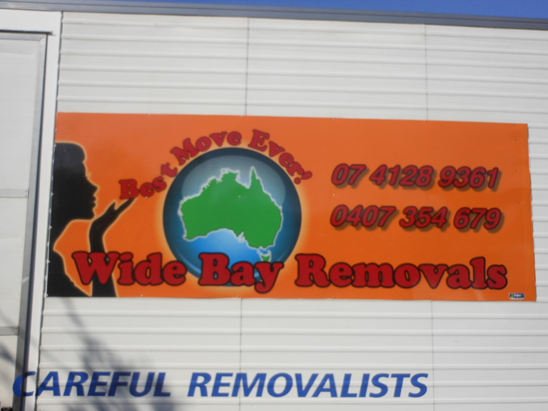 Wide Bay Removals - Logo