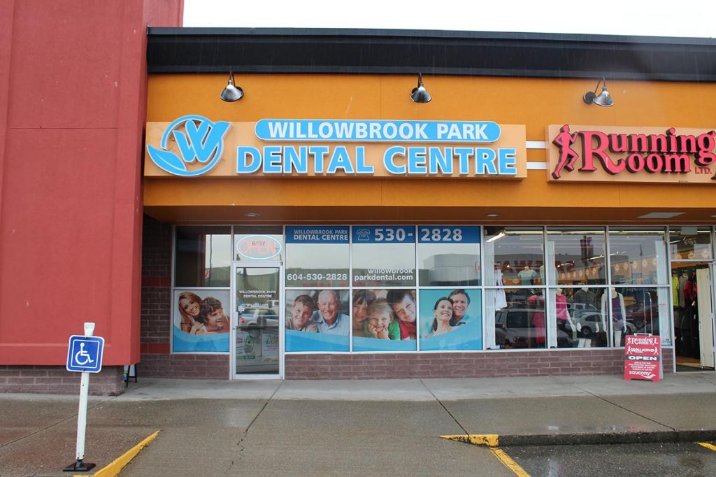 Willowbrook Park Dental Centre - Logo