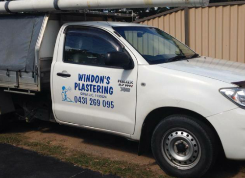 Windon Plastering - Logo