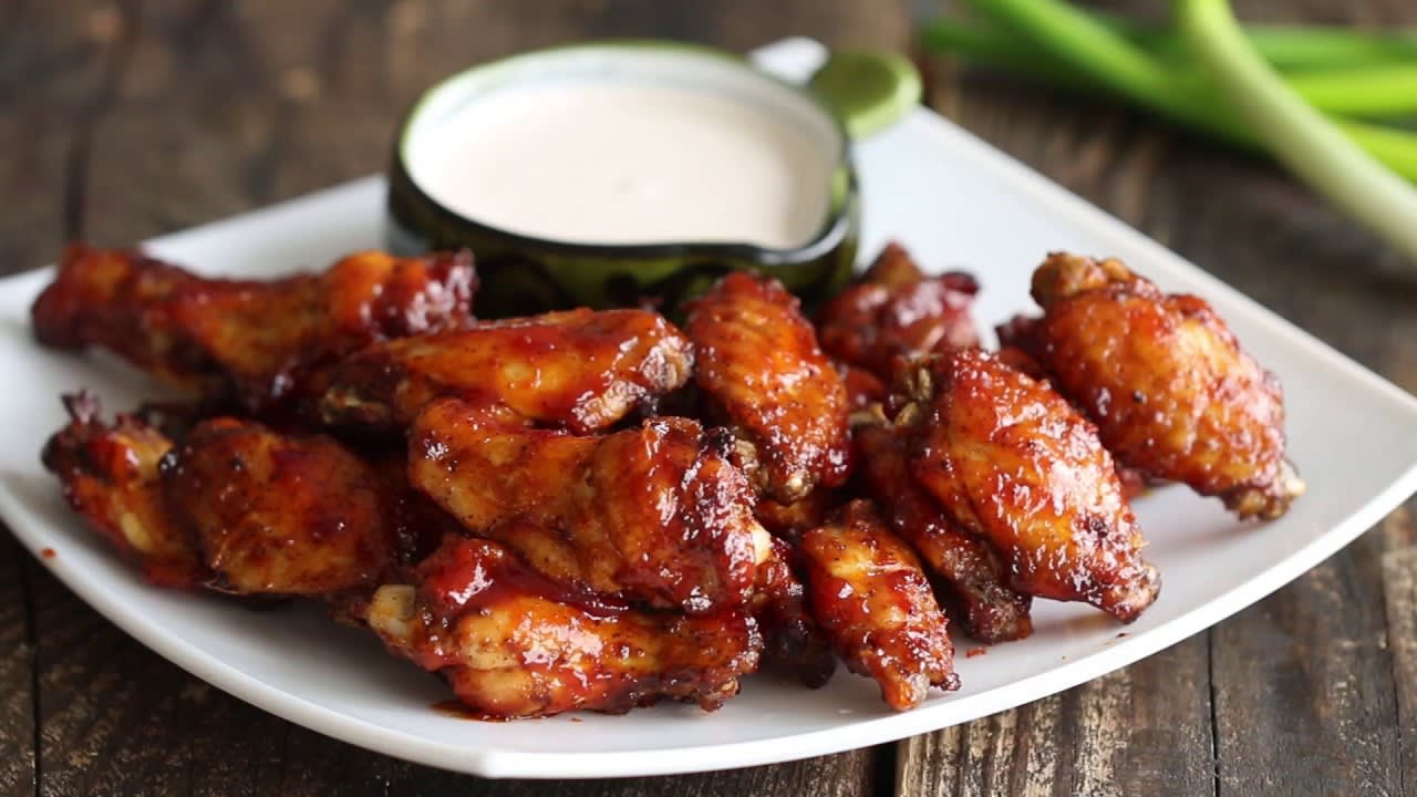 Wings For The Win - Logo