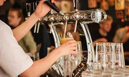 Wn Restro And Pub - Logo