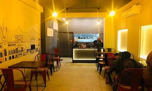 Wokaholic - Cover photo