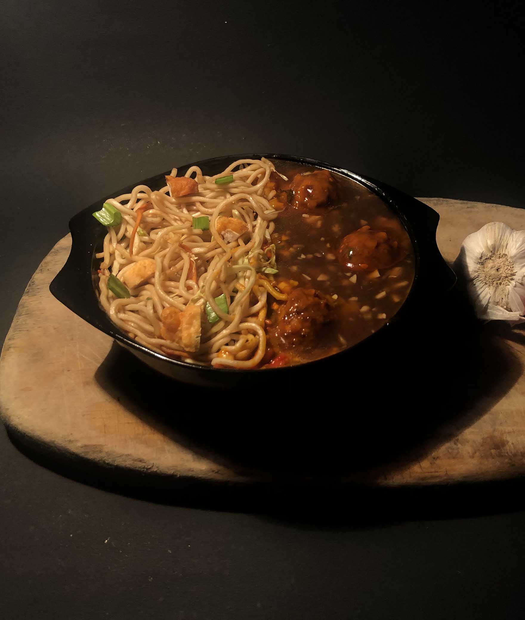 Wok N Sizzle - Logo