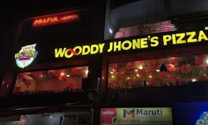 Wooddy Jhones Pizza - Logo