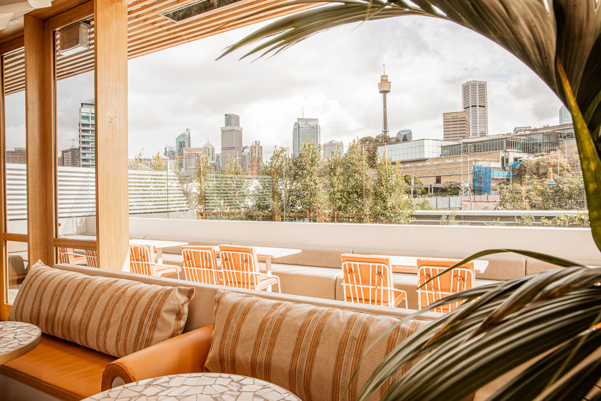 Woolloomooloo Bay Hotel - Logo