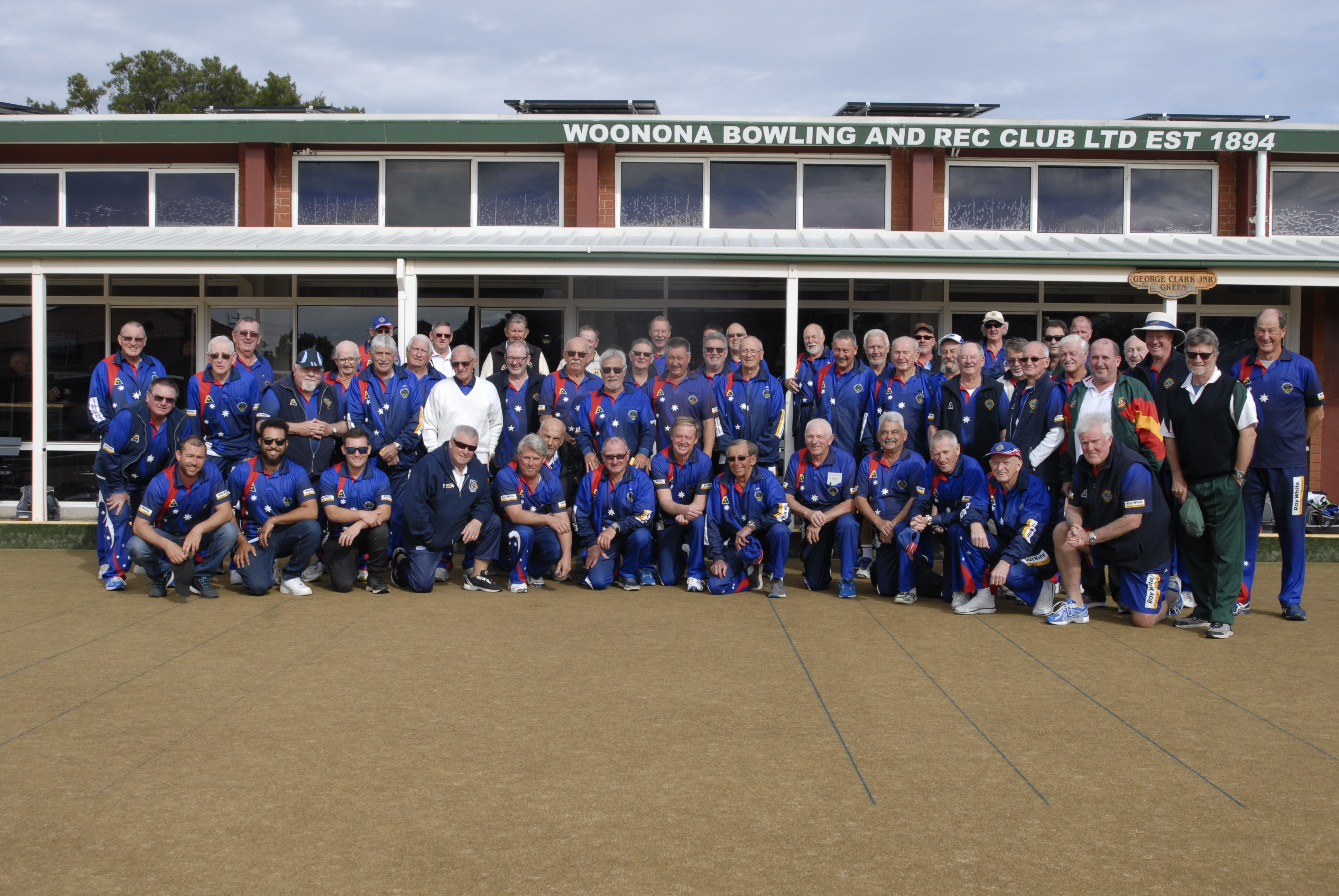 Woonona Bowling & Recreation Club - Logo