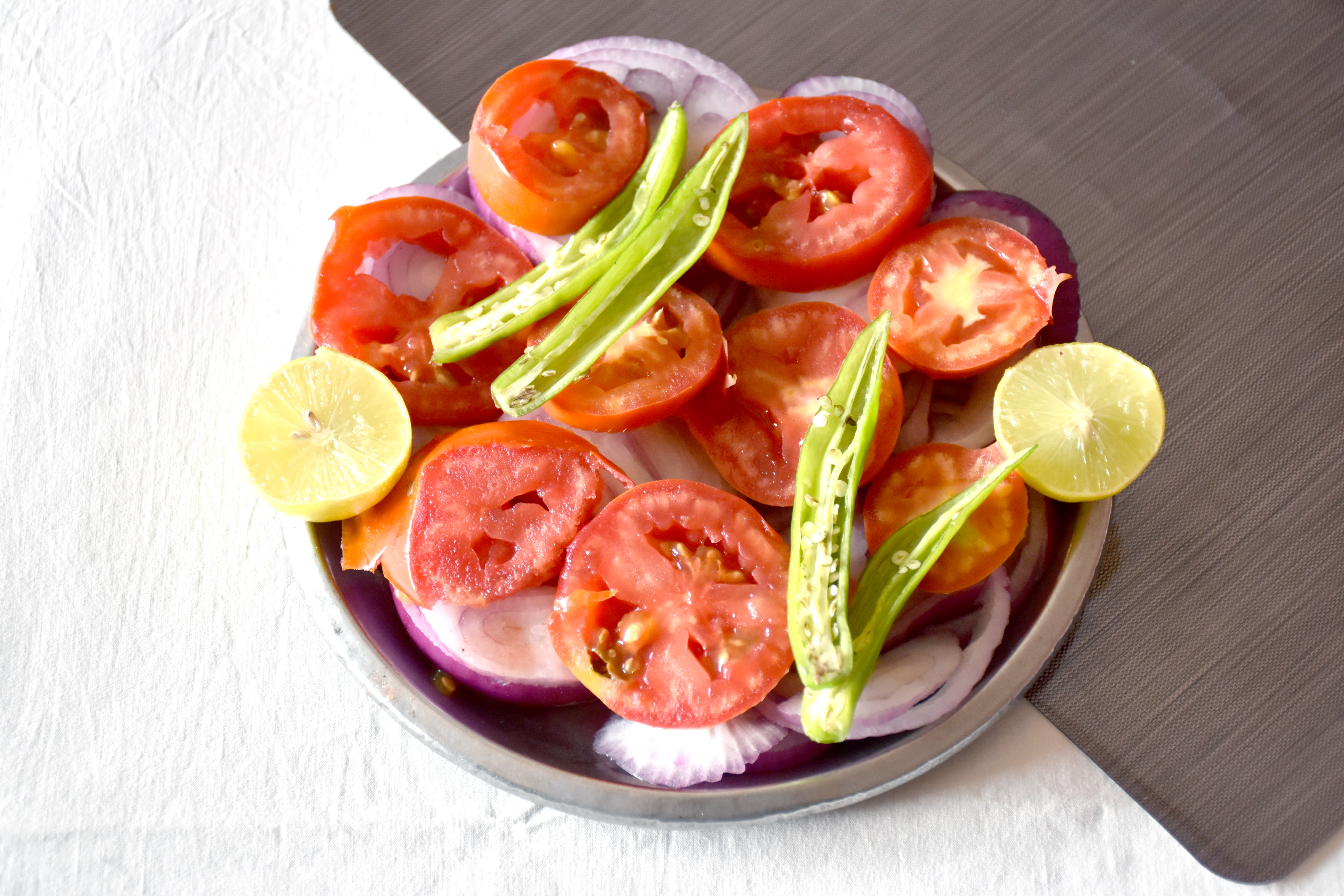 World Of Salad - Logo