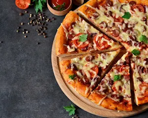 Wow Pizzeria - Logo
