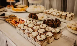 Xanti Bakery - Logo