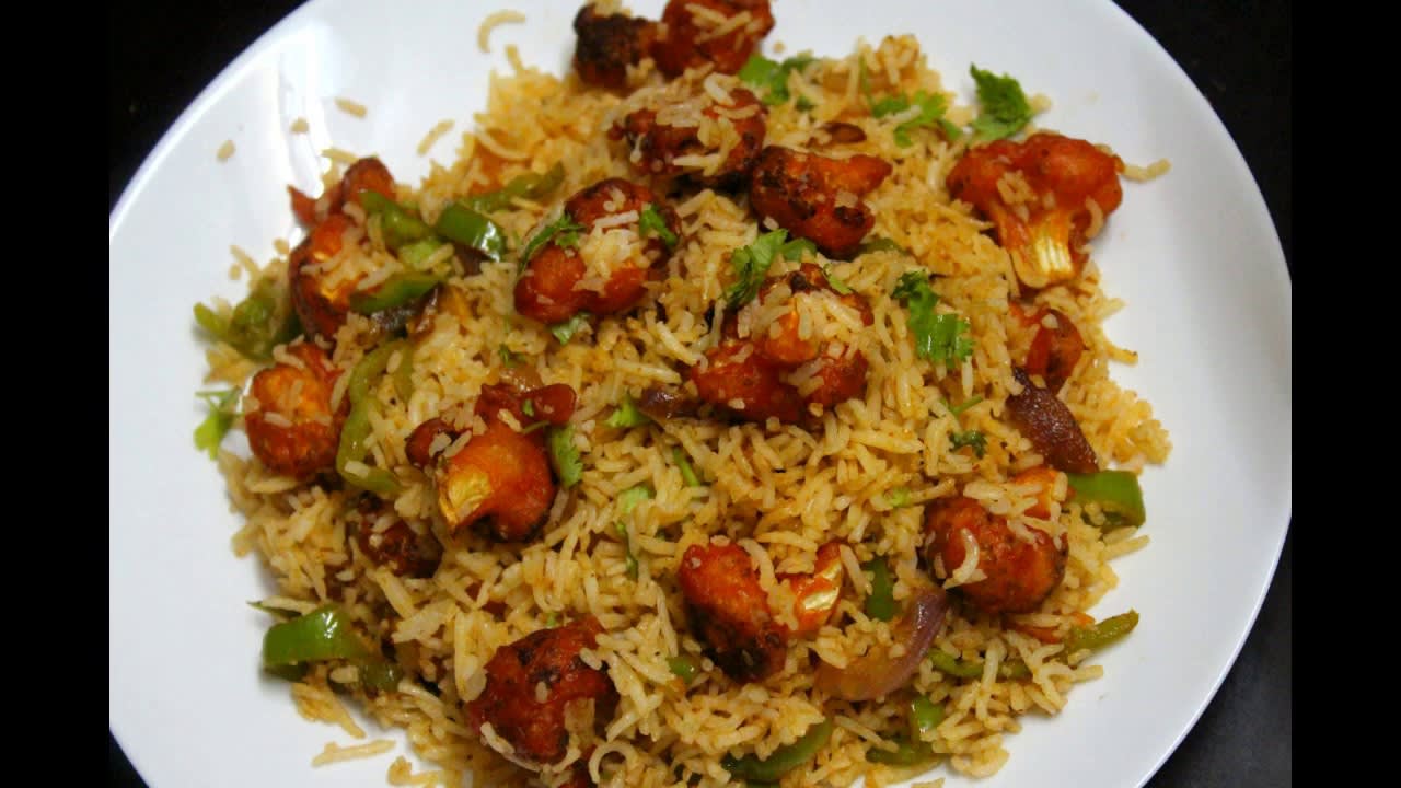 YAA RAB MALAYSIAN PAROTTA - Logo