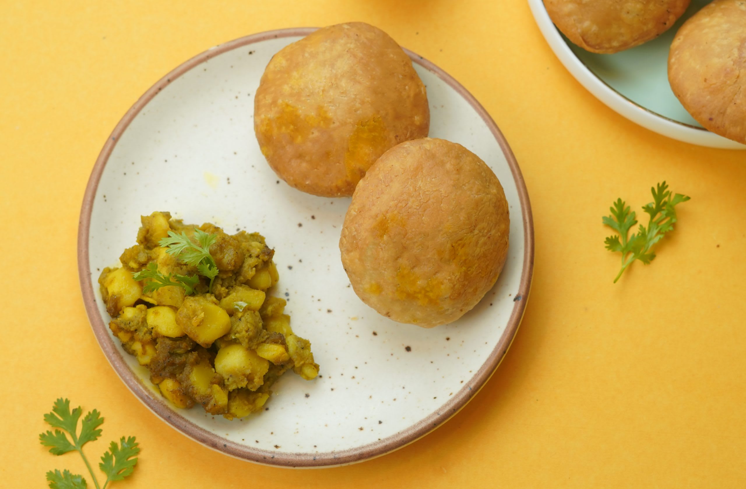 Yadav Khasta & Vada - Logo