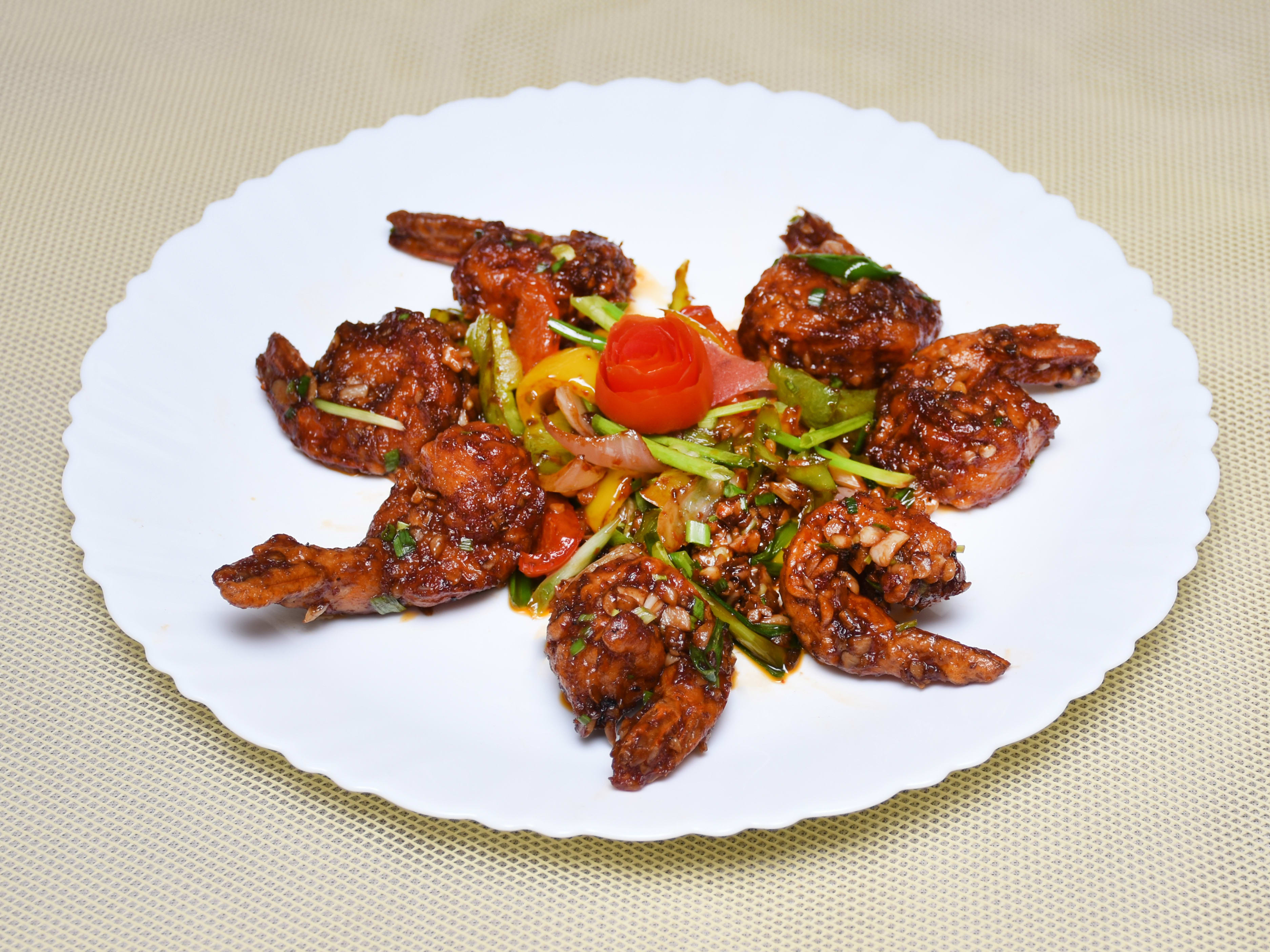 YARANA INDIAN CHINESE CORNER - Logo
