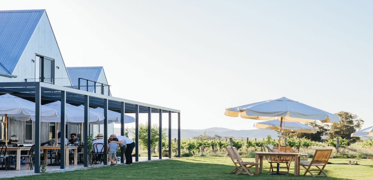 Yeates Wines - Logo