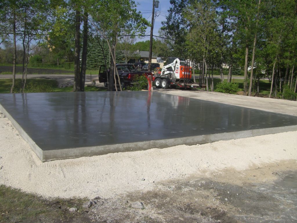 Yeryk Concrete Finishing - Logo