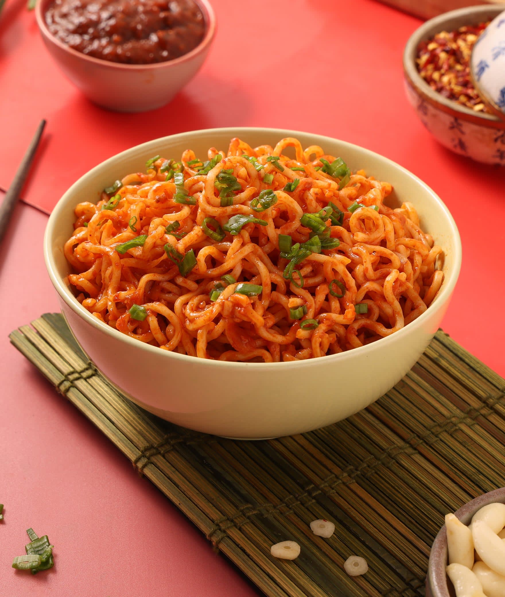 Yippee Noodles Bowl - Logo