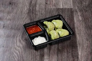 Y Not Momos - Logo