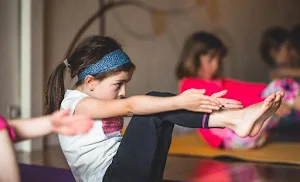 Yoga Studio - Logo