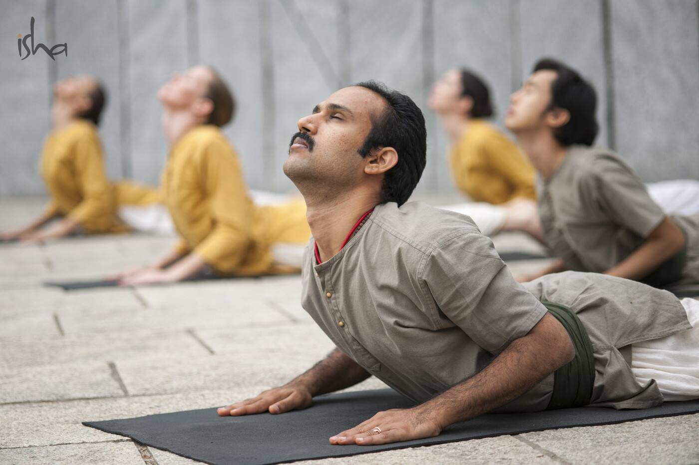 Yoga Yoga - Logo