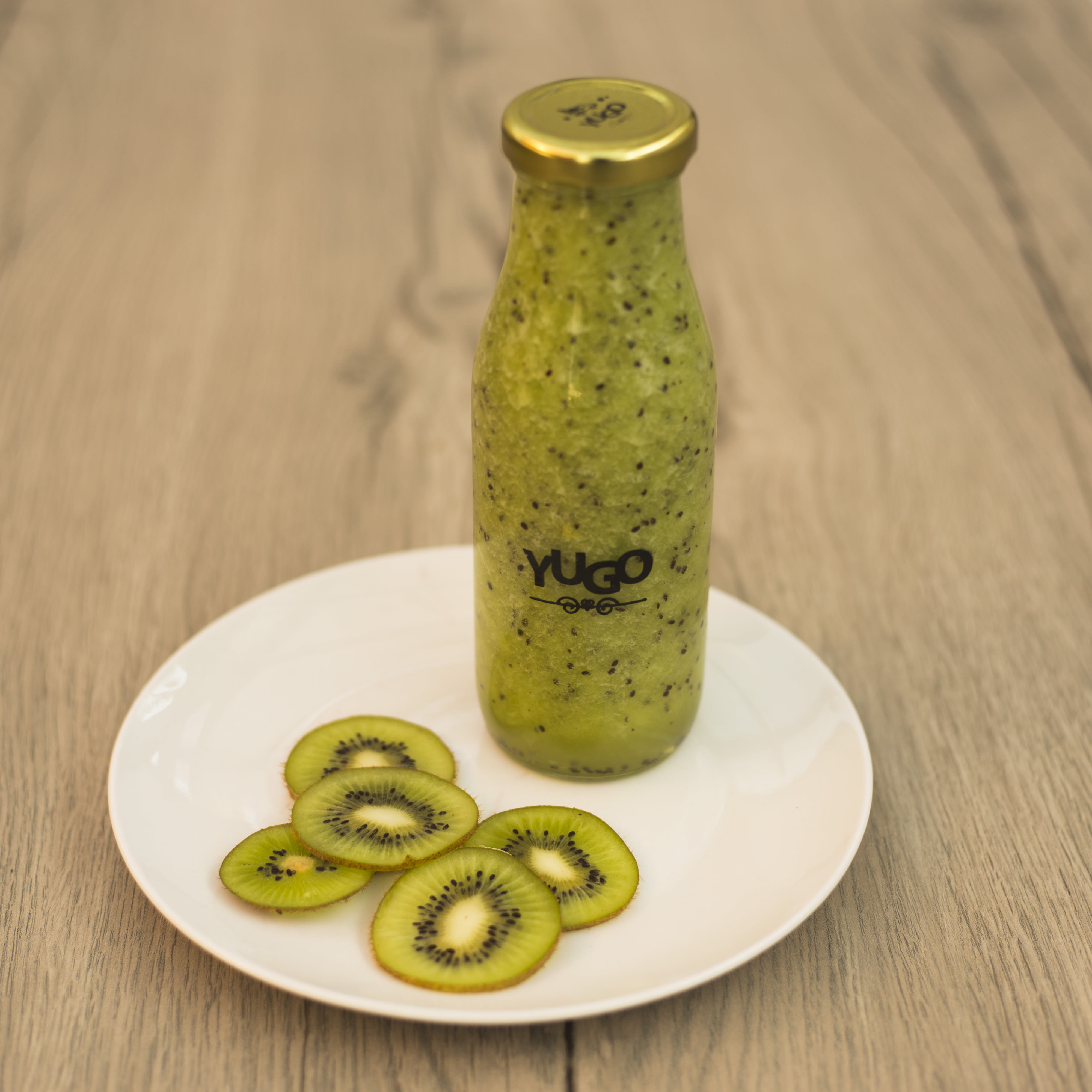 Yugo - Logo