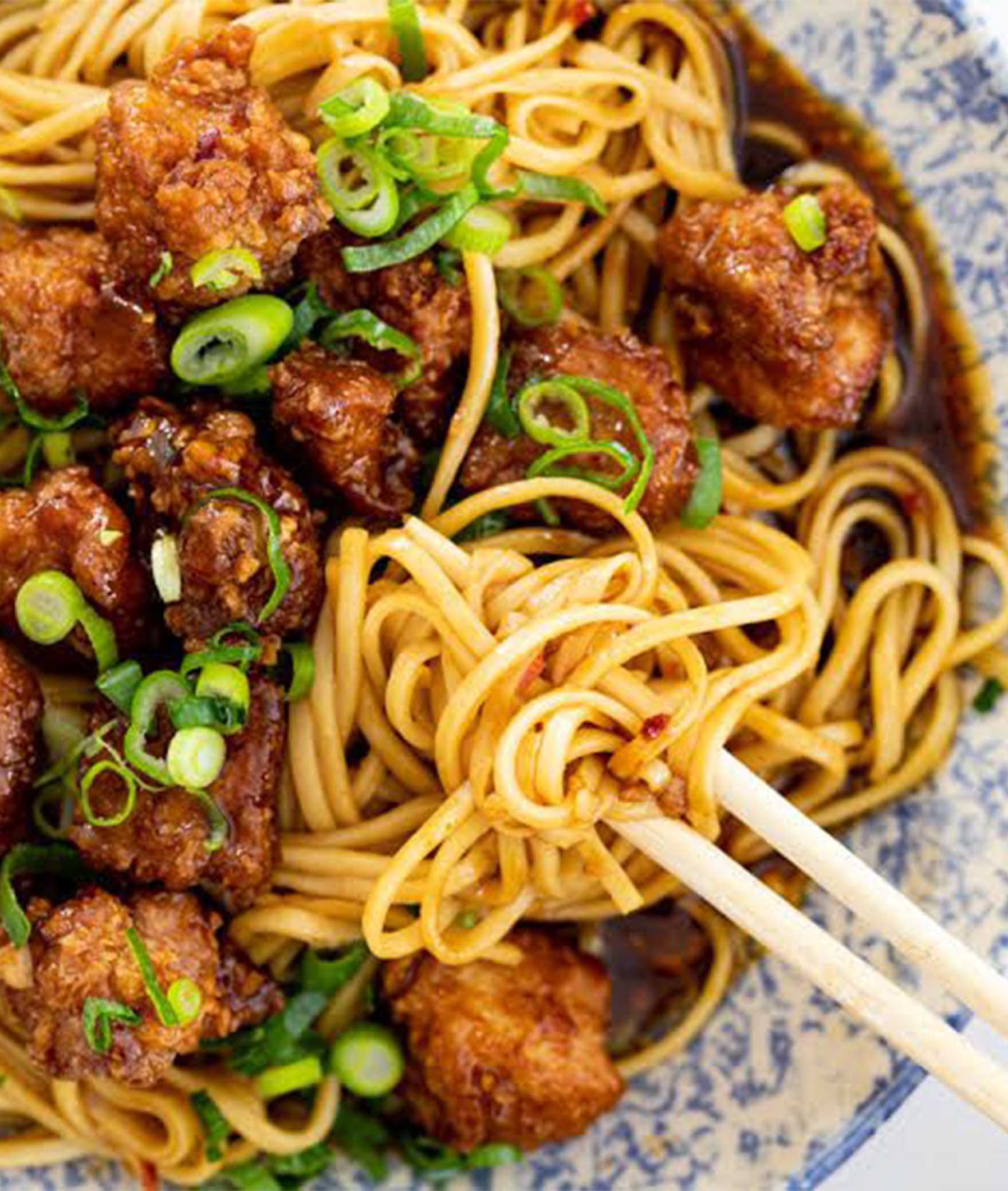 YUM! Chinese- Heavenly and Hygienic - Logo