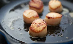 Yum In My Tum - Logo