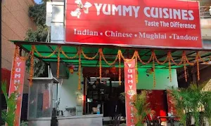 Yummy Cuisines - Logo