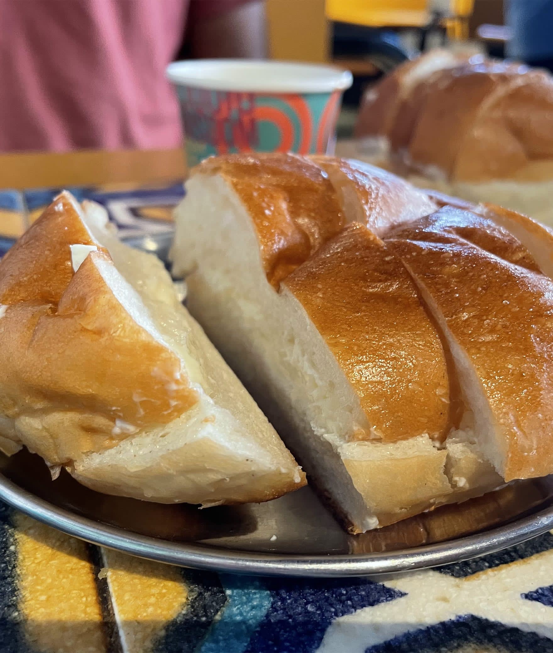 Yummy Maska Bun - Logo