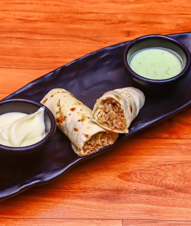 Yummy Roll And Wrap - Logo