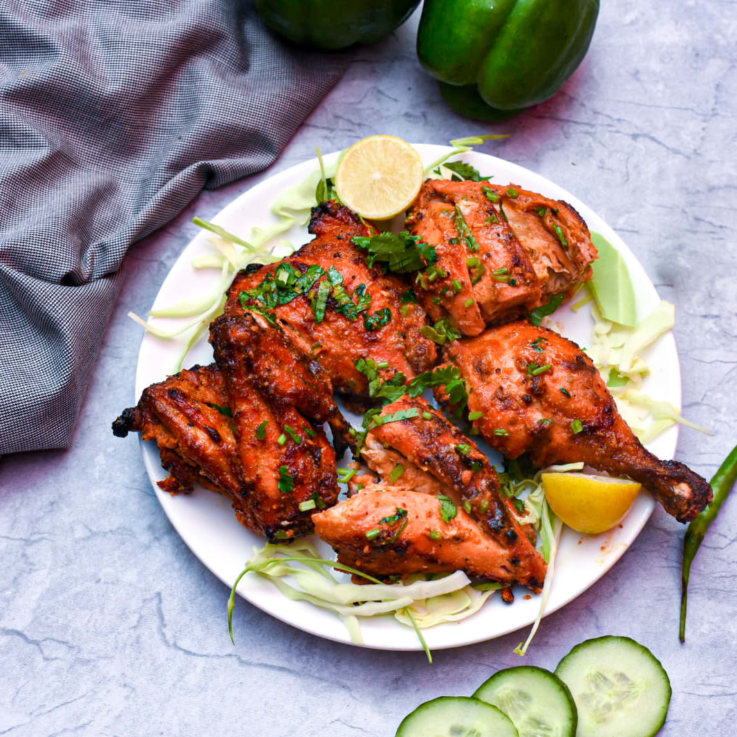 Zaiqa Veg And Non Veg - Logo