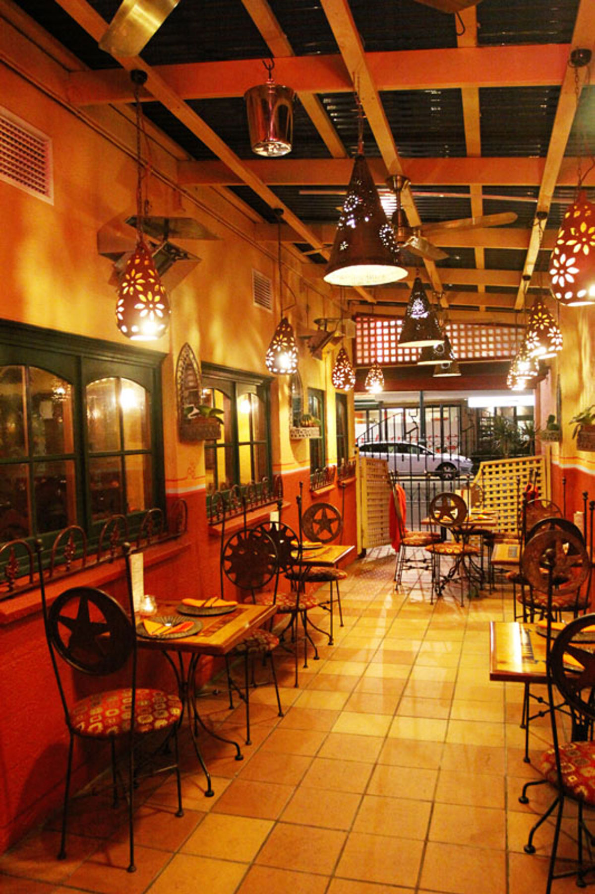 Zapata's Mexican Restaurant - Logo