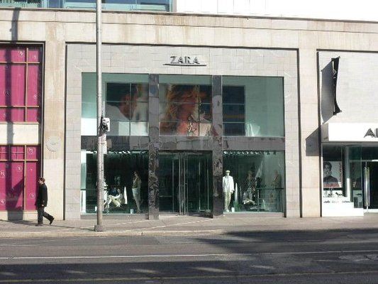Zara Canada Inc - Logo