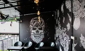 Zip N Rev Garage Cafe - Cover photo