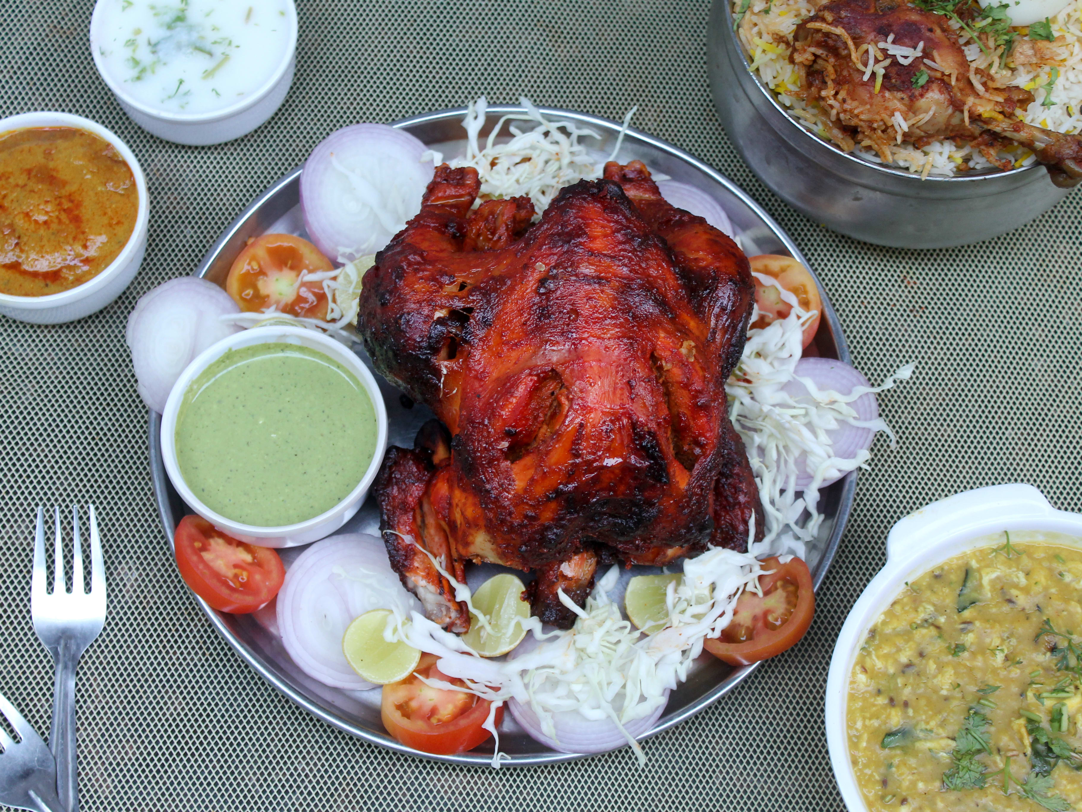 Zyqa Restaurant - Logo